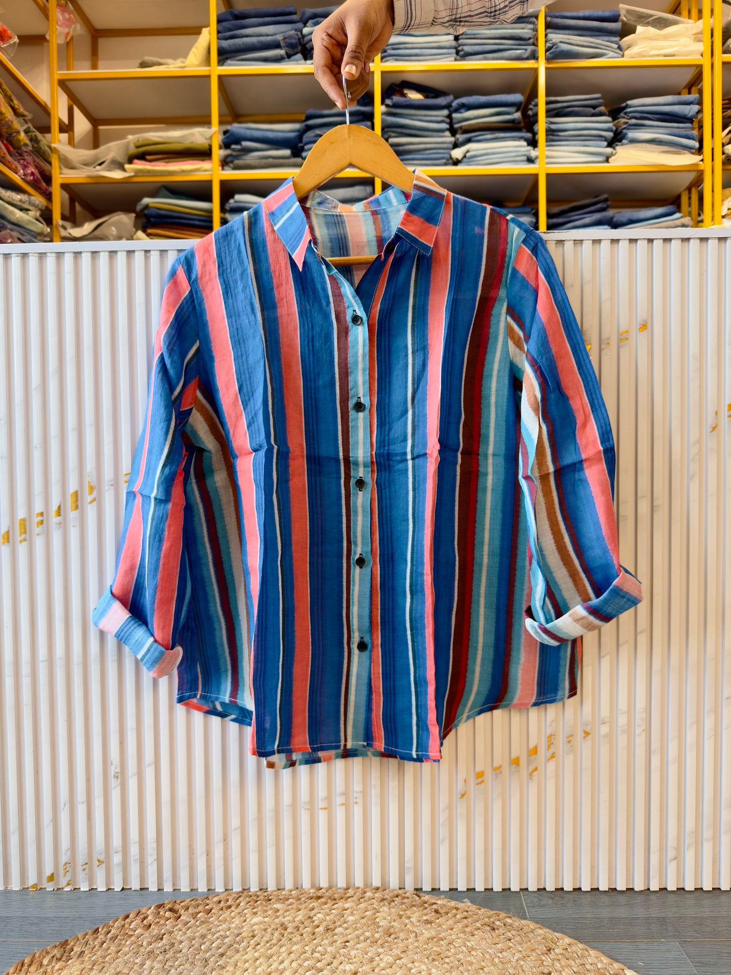PREMIUM PURE LINEN STRIPS PRINT SHIRT
