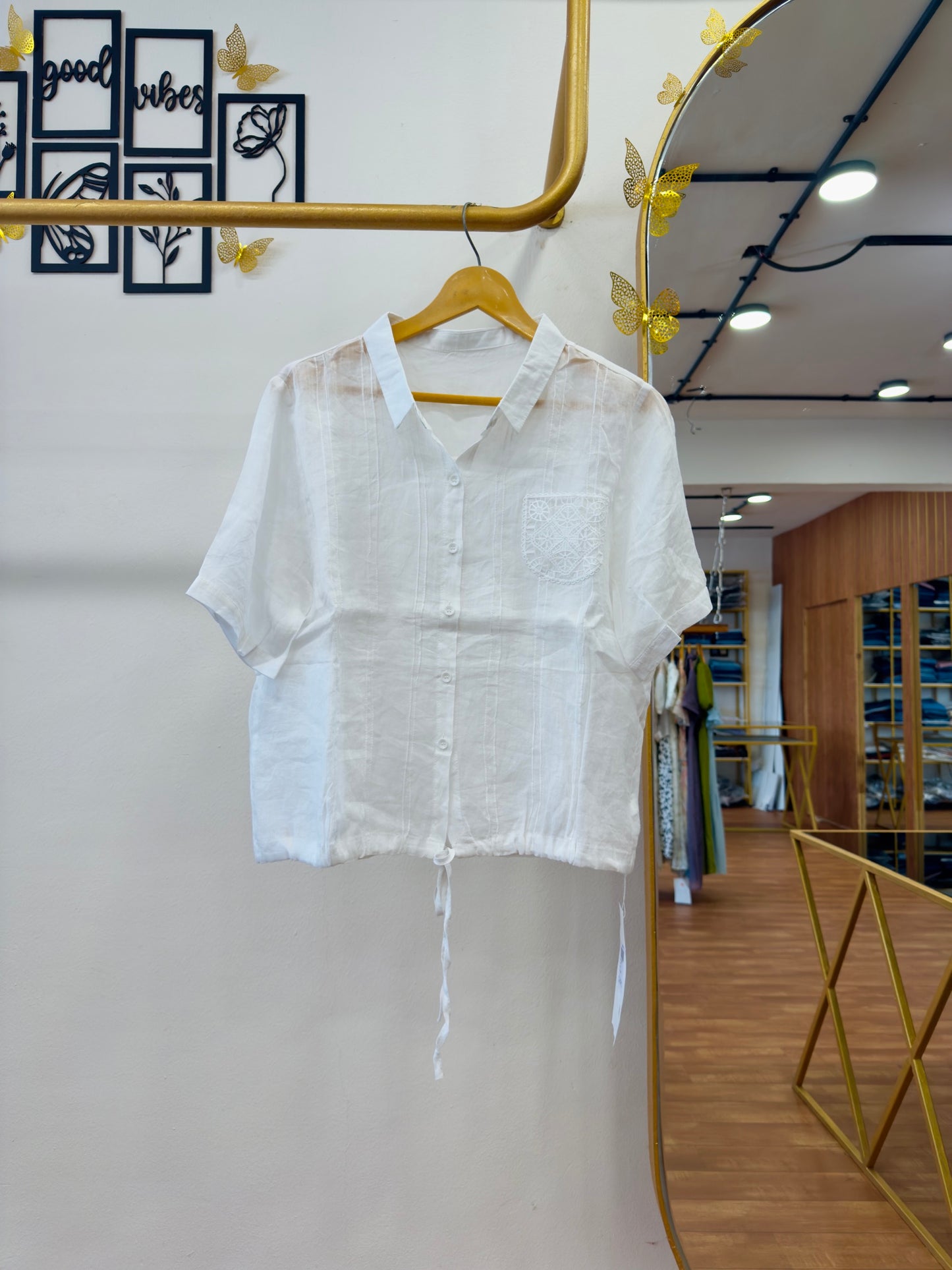 POCKET LACE PATTERN LINEN TOP