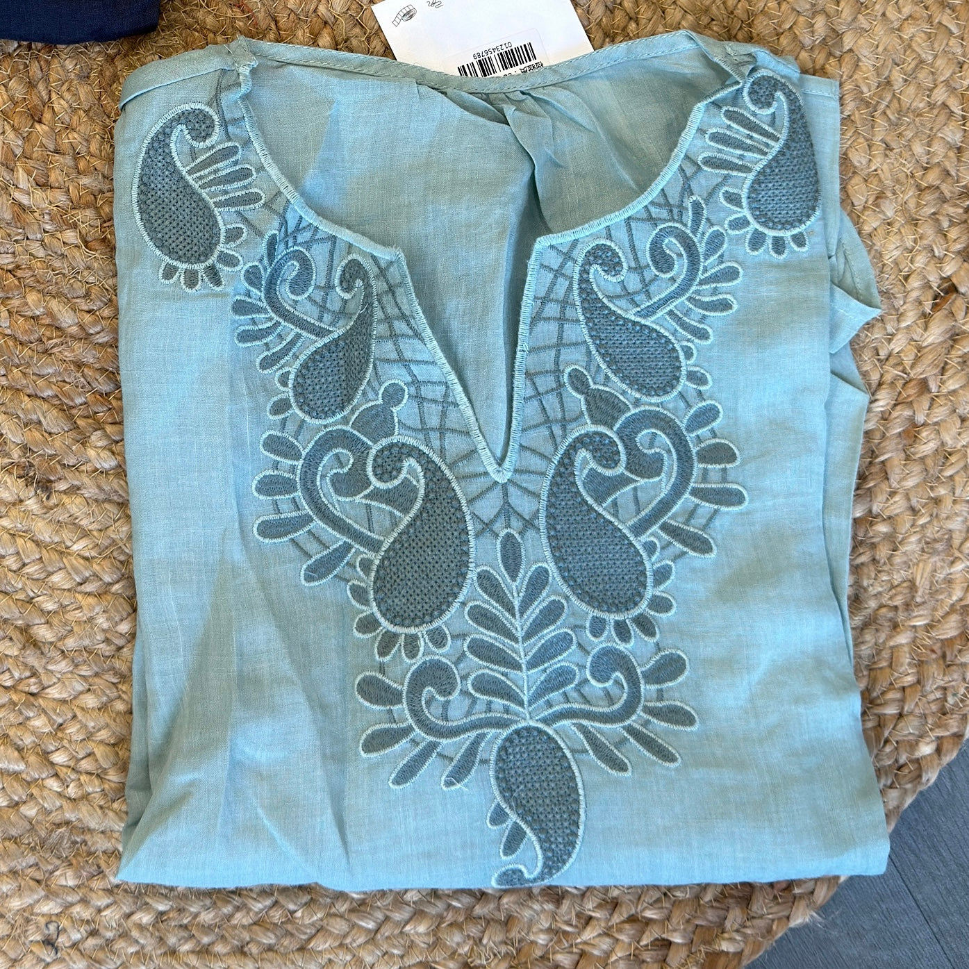 PREMIUM PURE LINEN EMBROIDERY TOP
