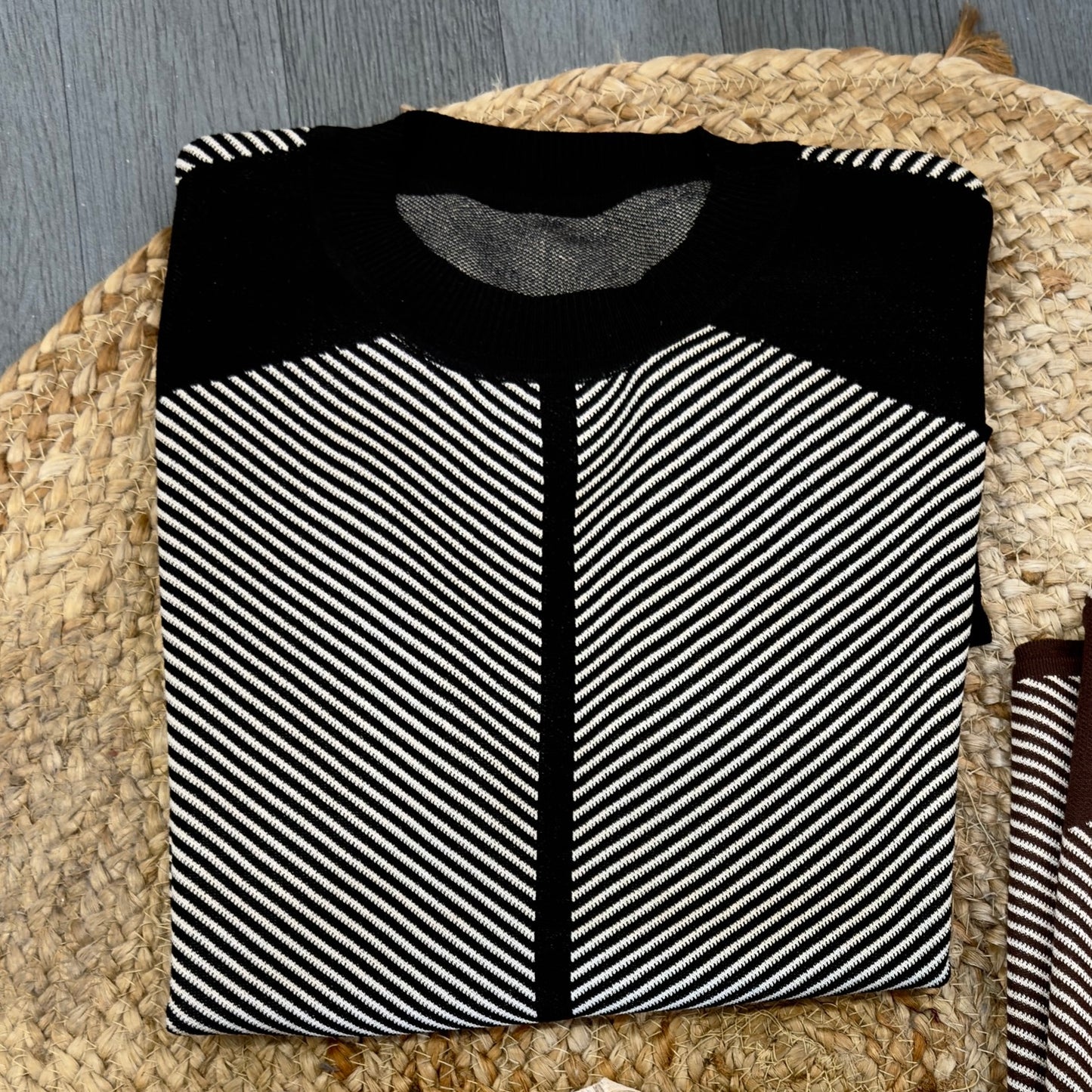 PONCHO STRIPS KNITTING TOP CUM TSHIRT