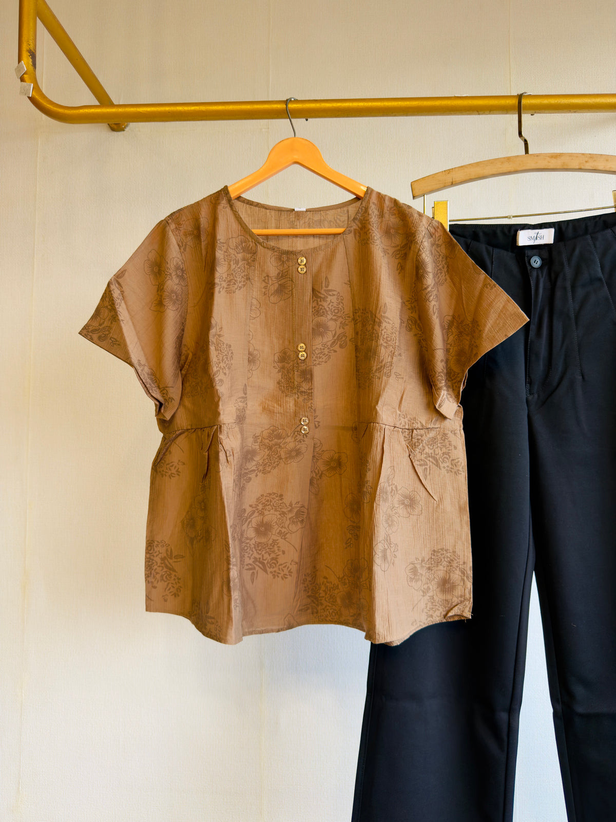 LIGHT BROWN PRINT TOP  WITH STRAIGHT FIT PANT SET