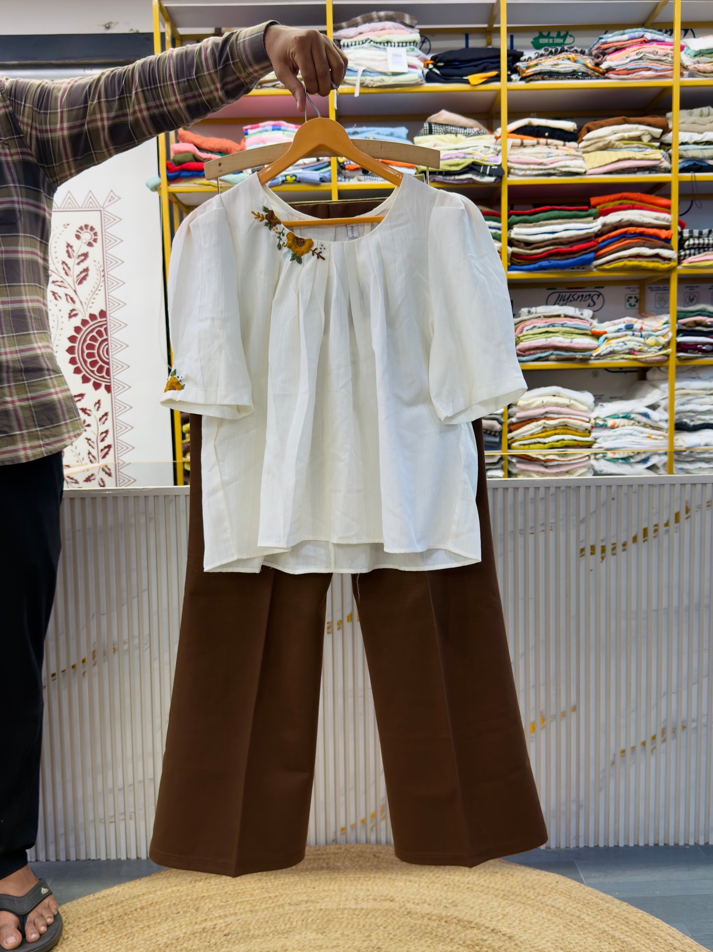 SLEEVE N NECK EMBROIDERY WHITE TOP WITH BELL BOTTOM PANT SET