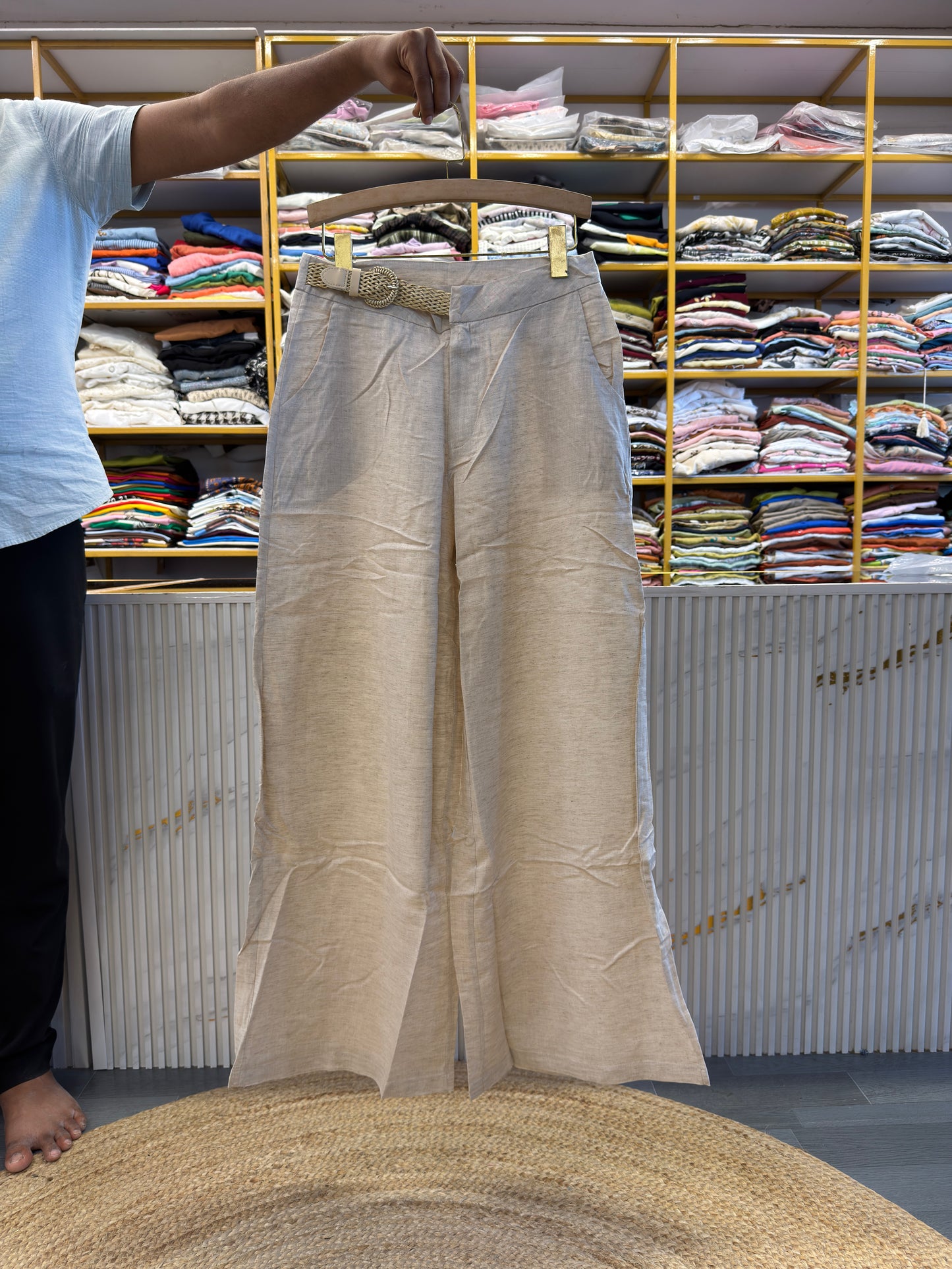 SIDE BELT PATTERN STRAIGHT LINEN TROUSER PANT
