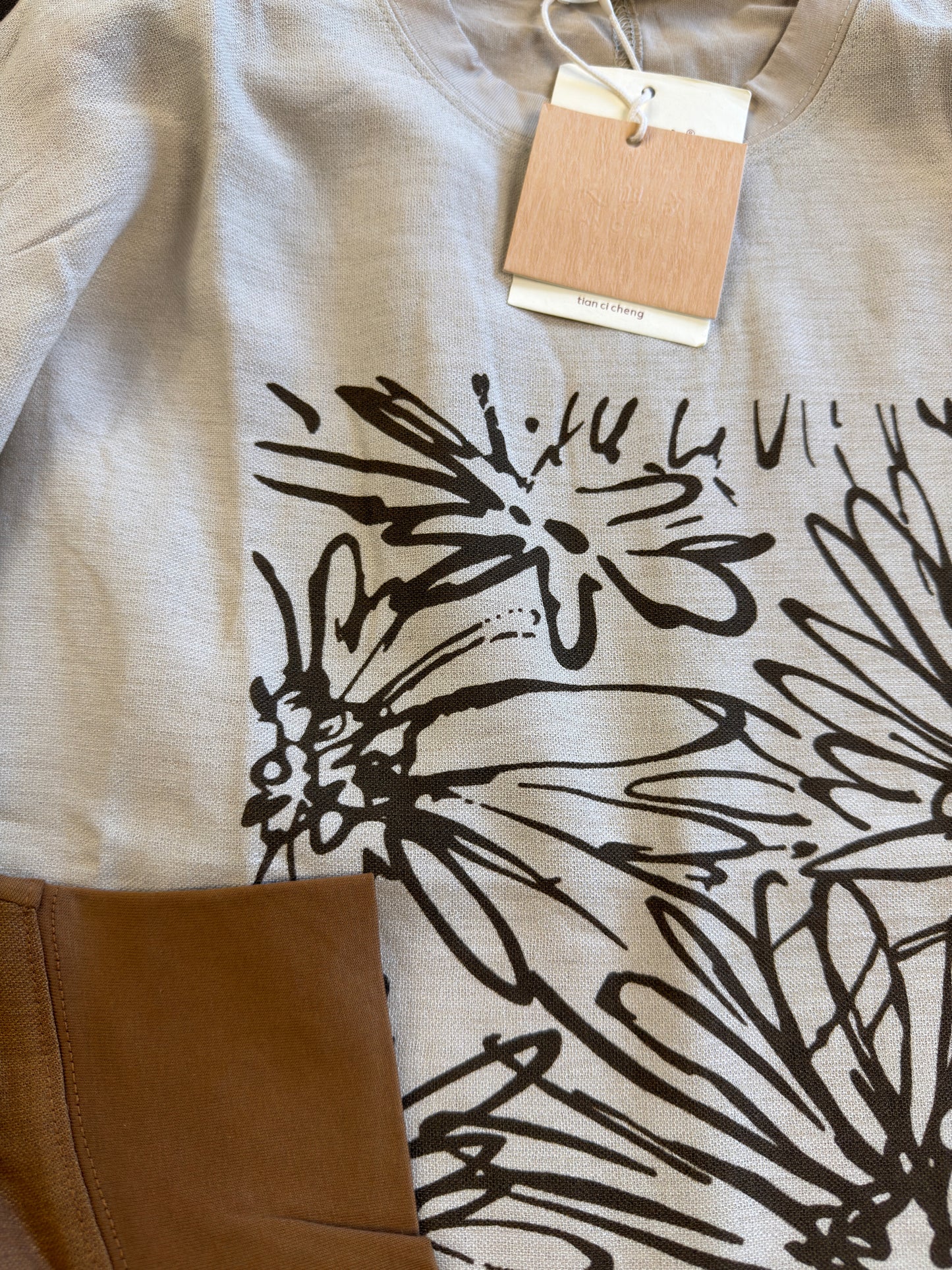 PONCHO PRINT COTTON TOP CUM TSHIRT