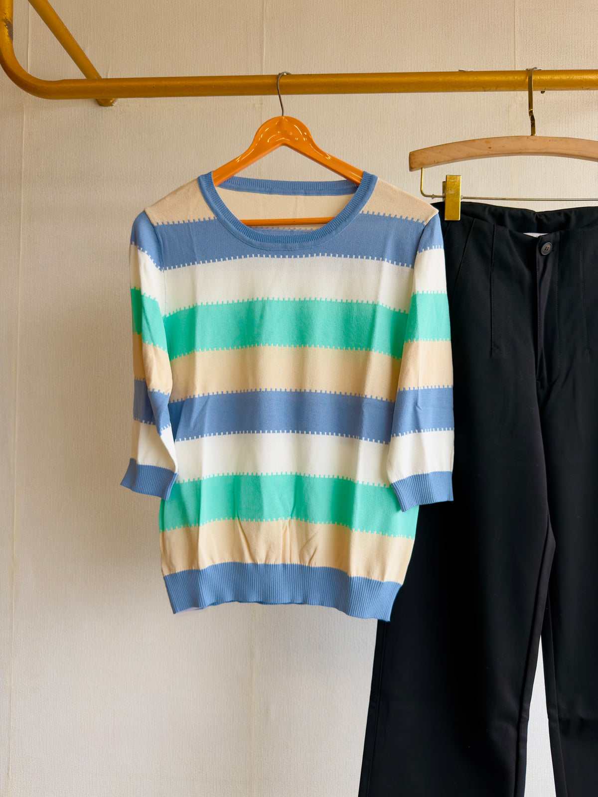 STRIPS SOFT KNITTING TEES  WITH STRAIGHT PANT SET