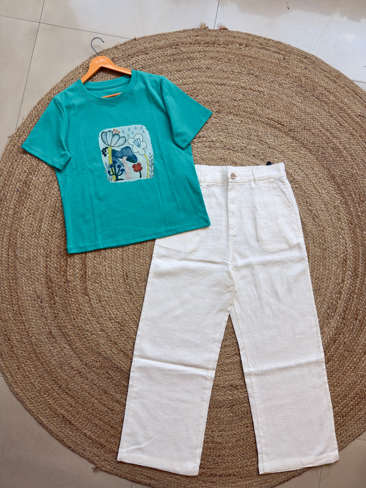 TRENDING COLOUR COTTON PRINT TSHIRT WITH LINEN STRAIGHT PANT SET