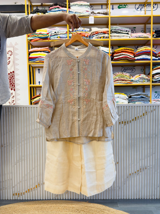 SKIN LINEN EMBROIDERY TOP  WITH LINEN COMFORTABLE PANT SET