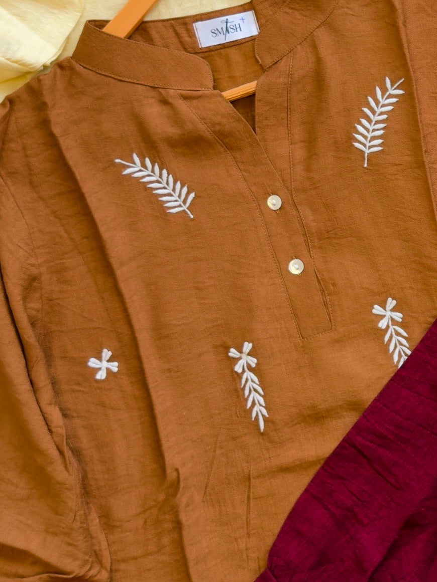 CASUAL LEAF EMBROIDERY LONG  TOP