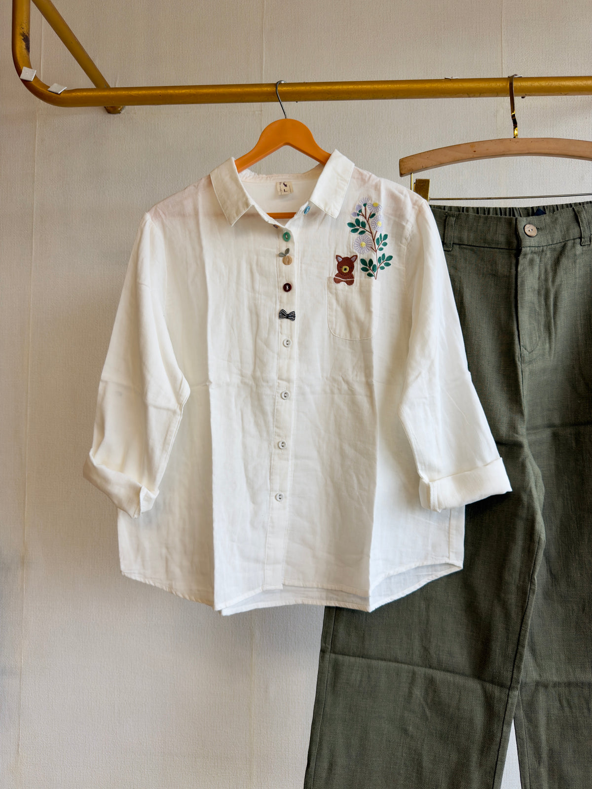MUL COTTON EMBROIDERY SHIRT WITH LINEN STRAIGHT PANT SET