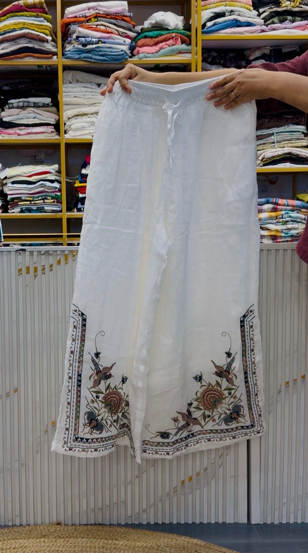 PREMIUM BOTTOM EMBROIDERY PURE LINEN PANT