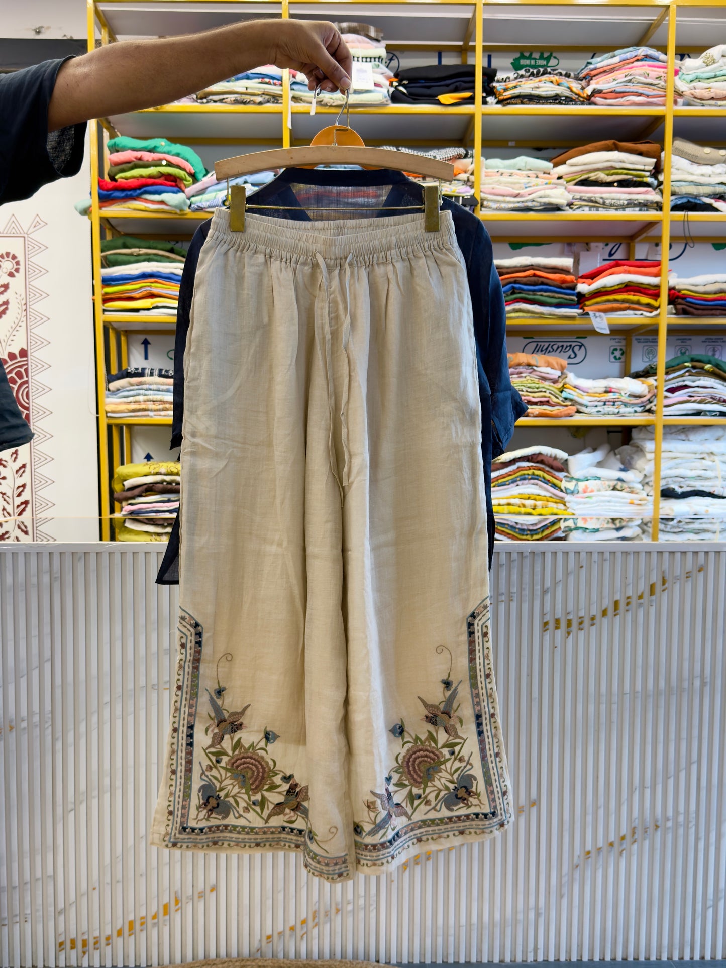 NAVY BLUE LINEN EMBROIDERY TOP  WITH BOTTOM EMBROIDERY LINEN PANT SET