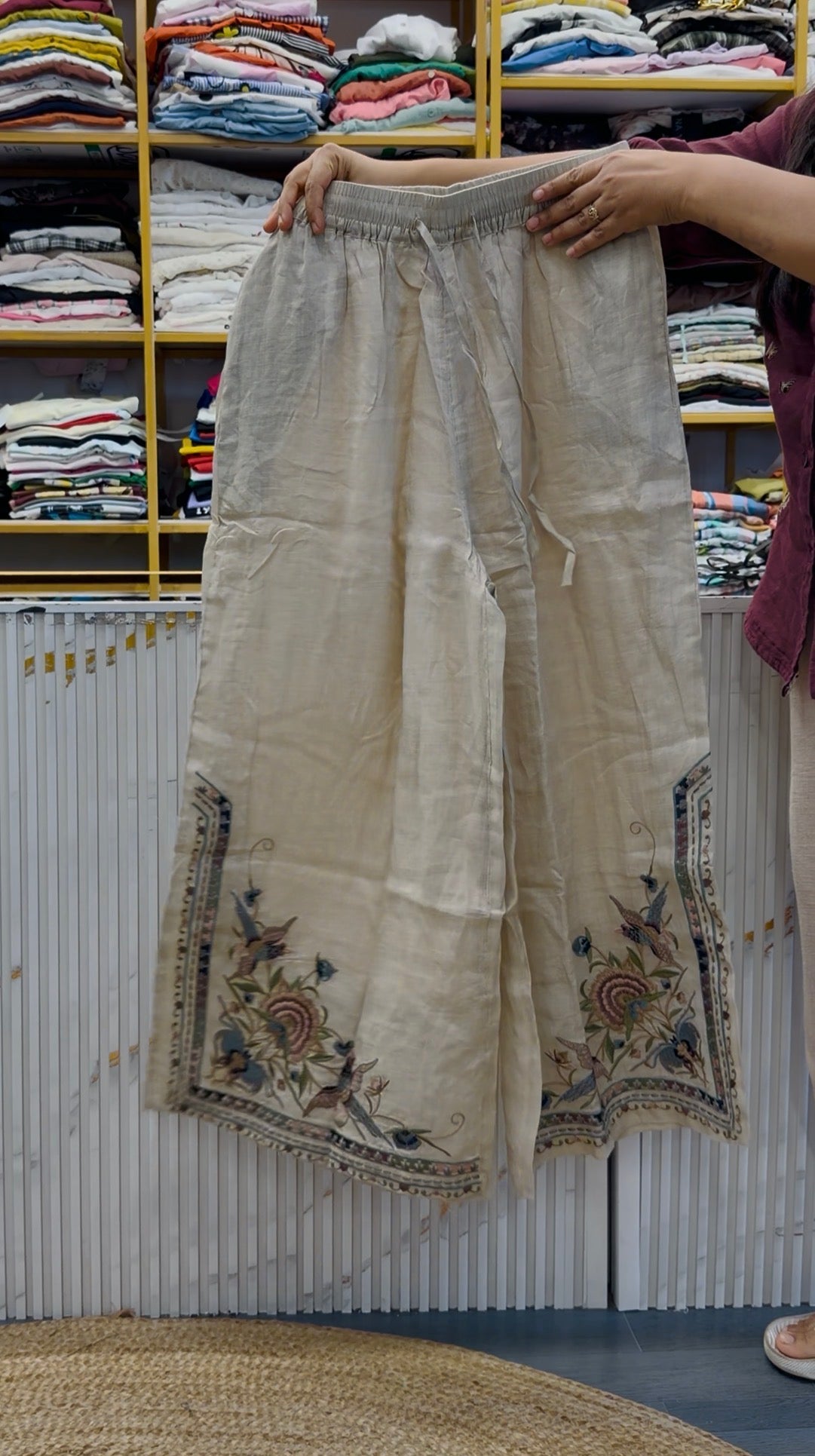 PREMIUM BOTTOM EMBROIDERY PURE LINEN PANT