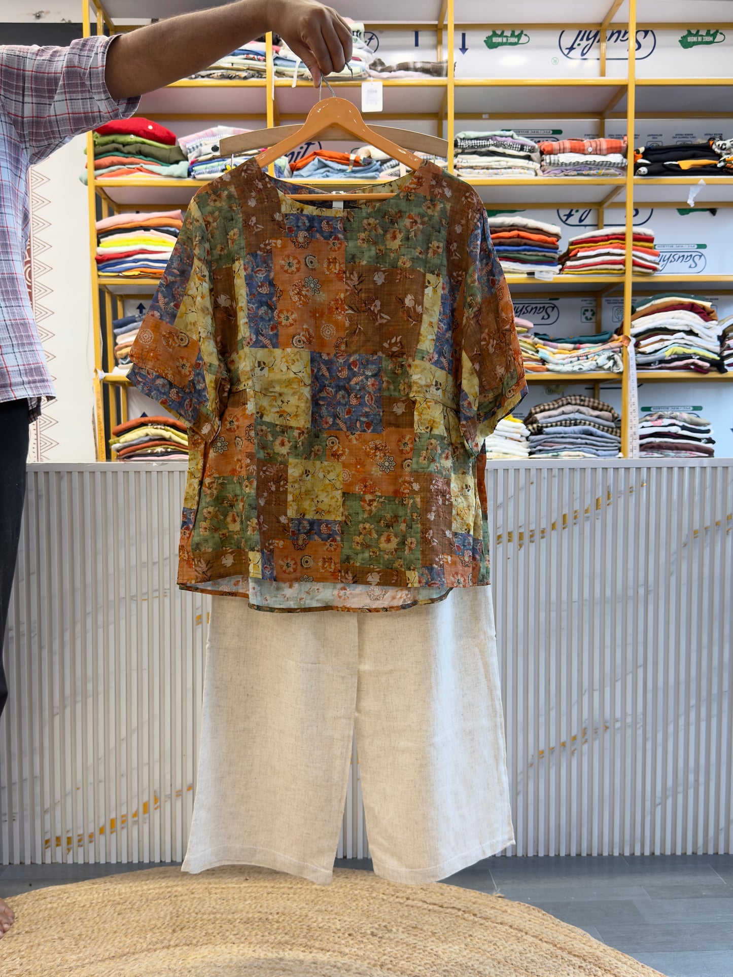 COTTON PRINT TOP  WITH LINEN PANT SET