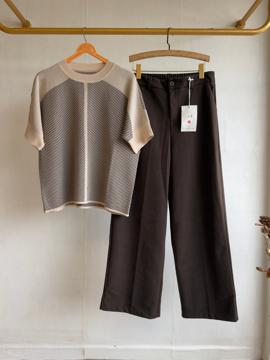STRIPS SOFT KNITTING PONCHO TOP WITH STRAIGHT FIT PANT SET SEMI WINTER
