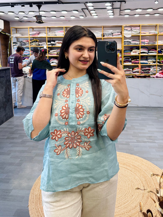 PREMIUM EMBROIDERY LINEN TOP