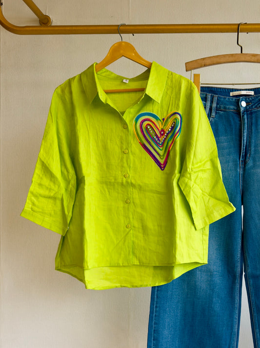 PARROT GREEN HEART PATTERN LINEN SHIRT