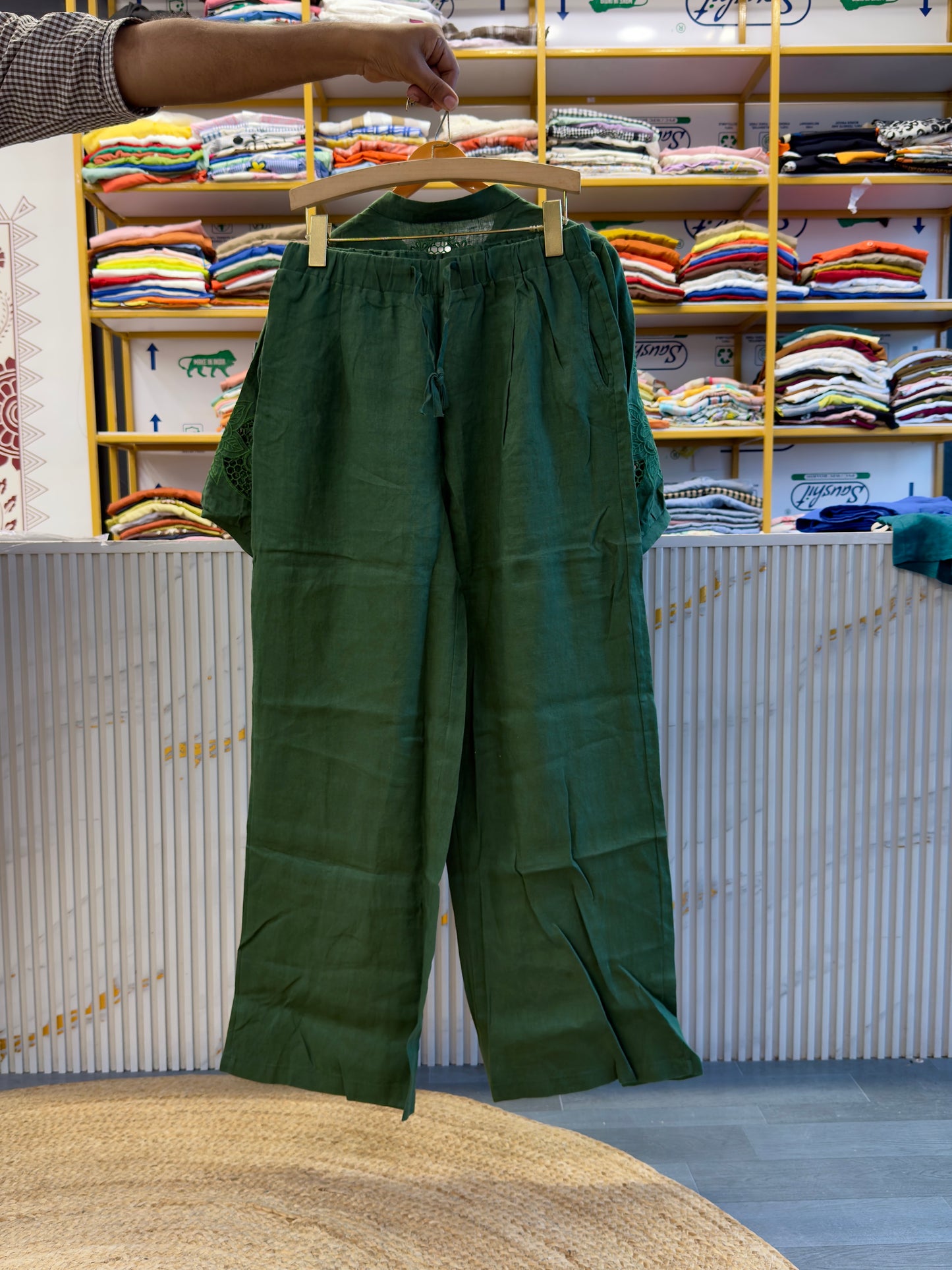 DARK GREEN CUTWORK  LINEN TOP WITH LINEN COMFORTABLE PANT SET