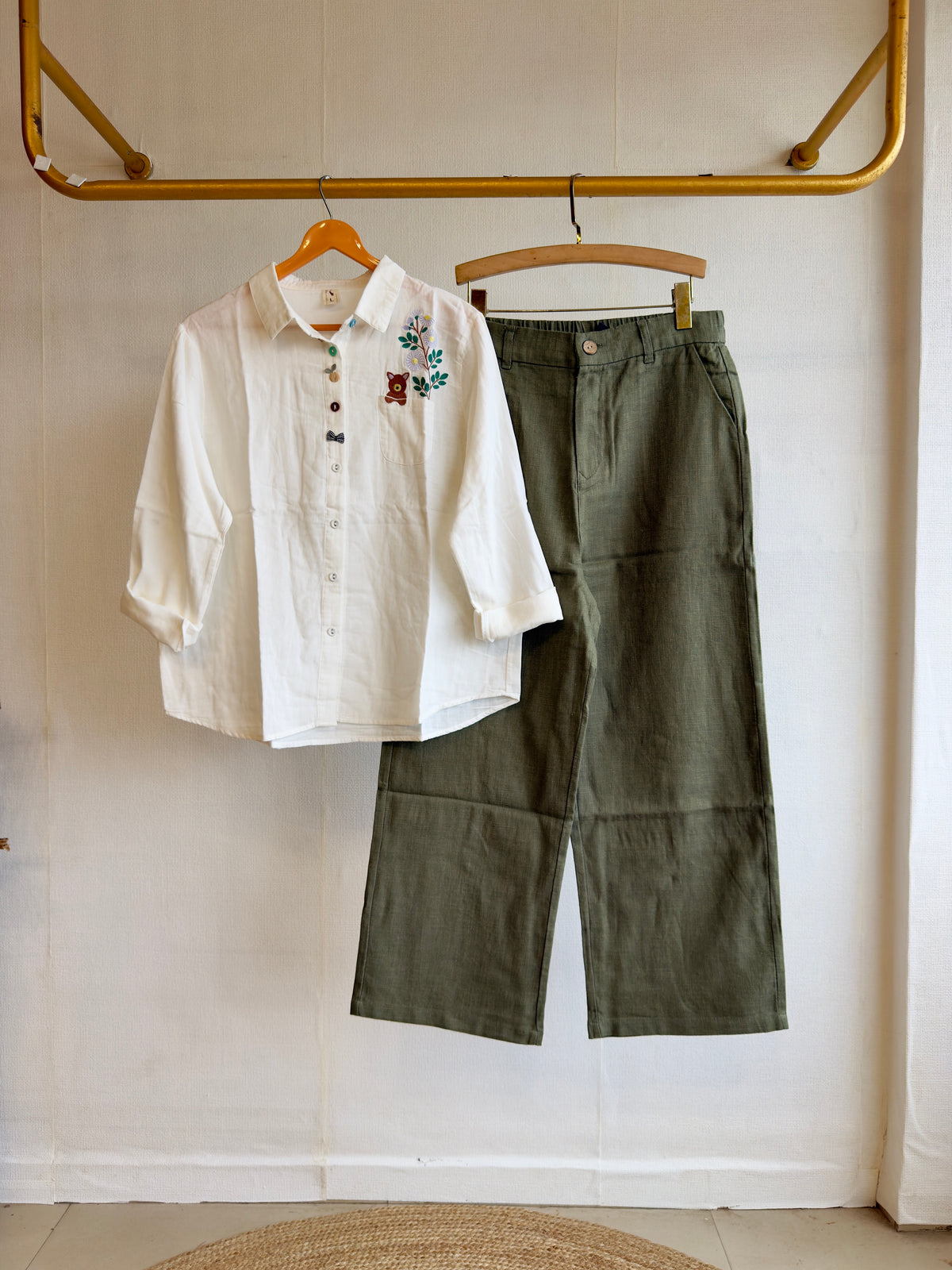MUL COTTON EMBROIDERY SHIRT WITH LINEN STRAIGHT PANT SET