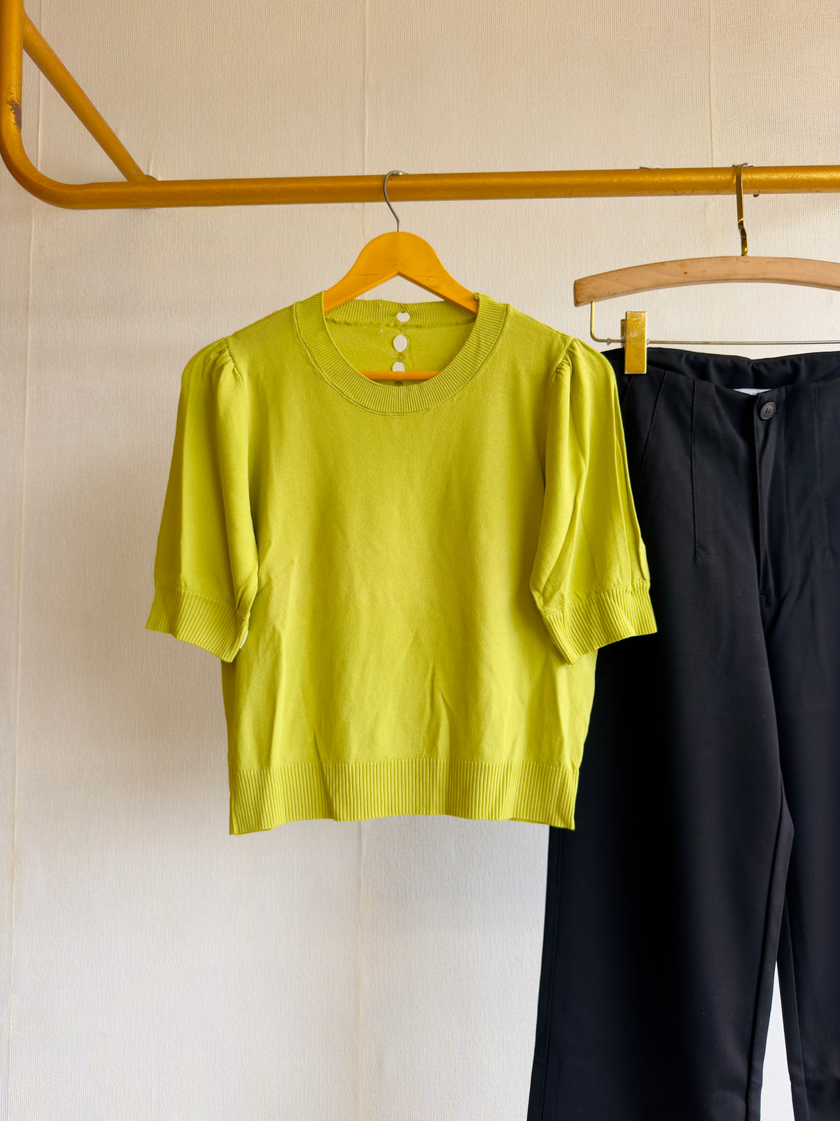 GREEN SOFT KNITTING TEES  WITH STRAIGHT PANT SET