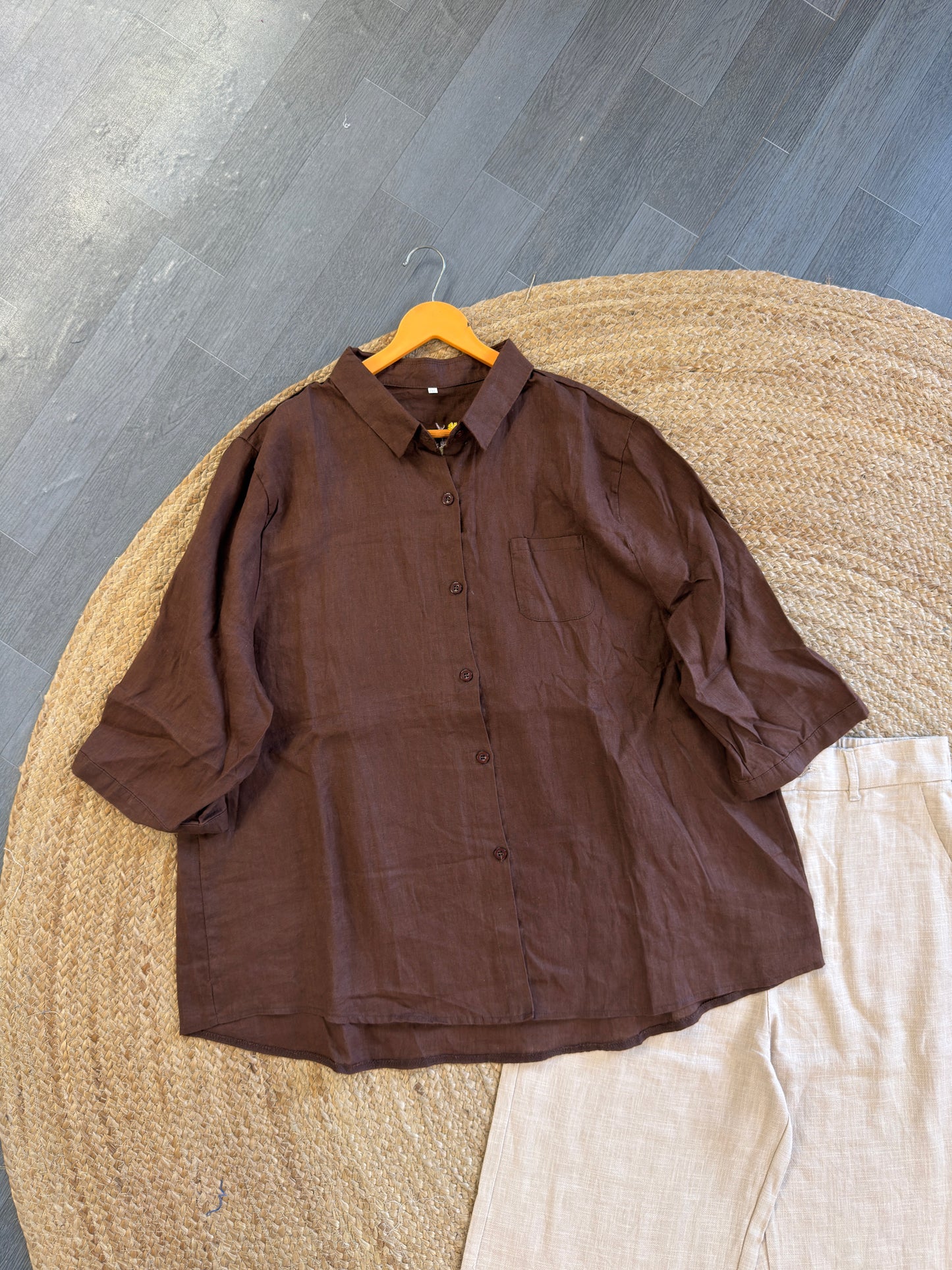 BROWN BACK EMBROIDERY LINEN SHIRT WITH LINEN STRAIGHT PANT SET