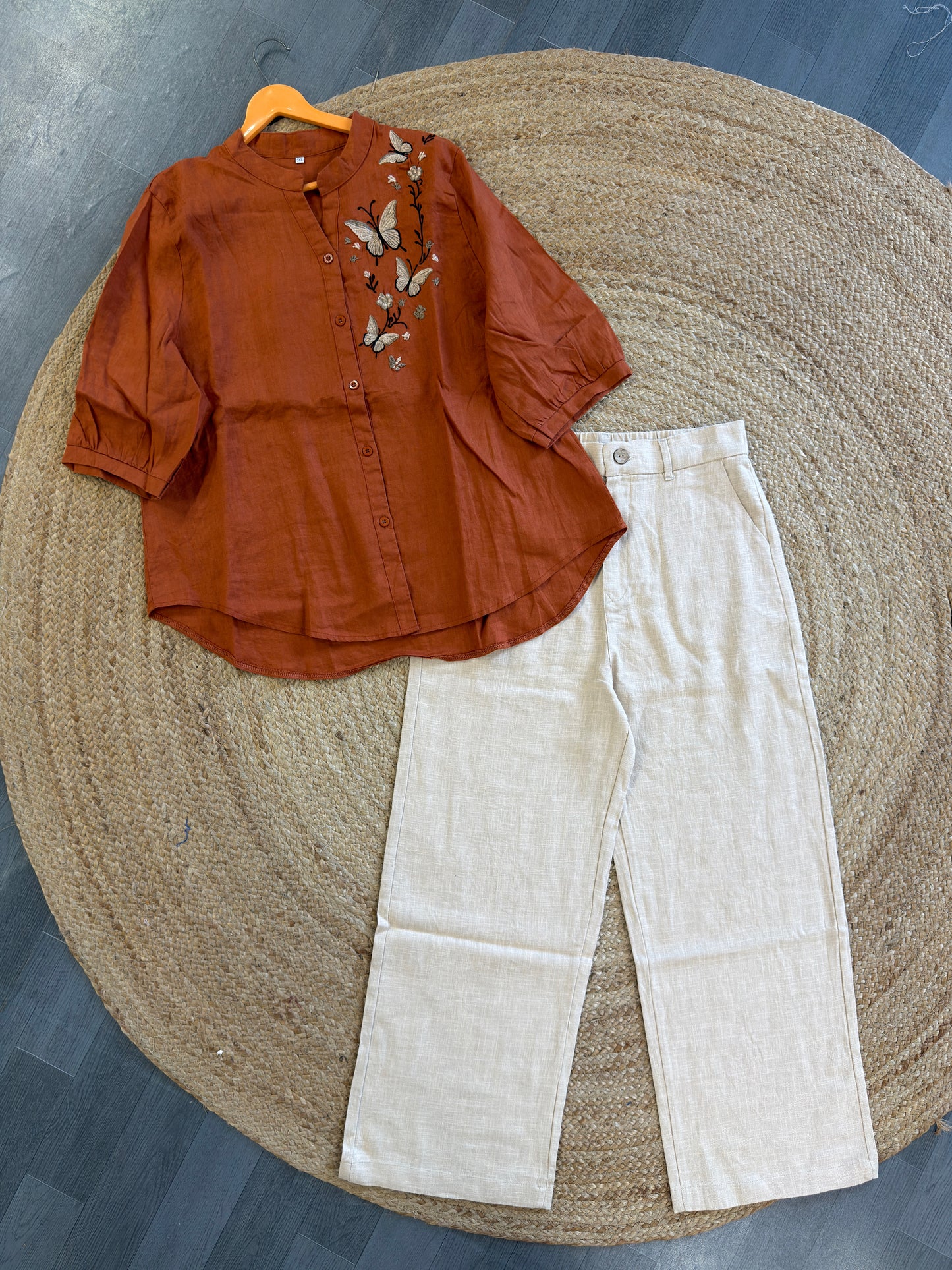 RUST BUTTERFLY EMBROIDERY LINEN TOP WITH LINEN STRAIGHT PANT SET