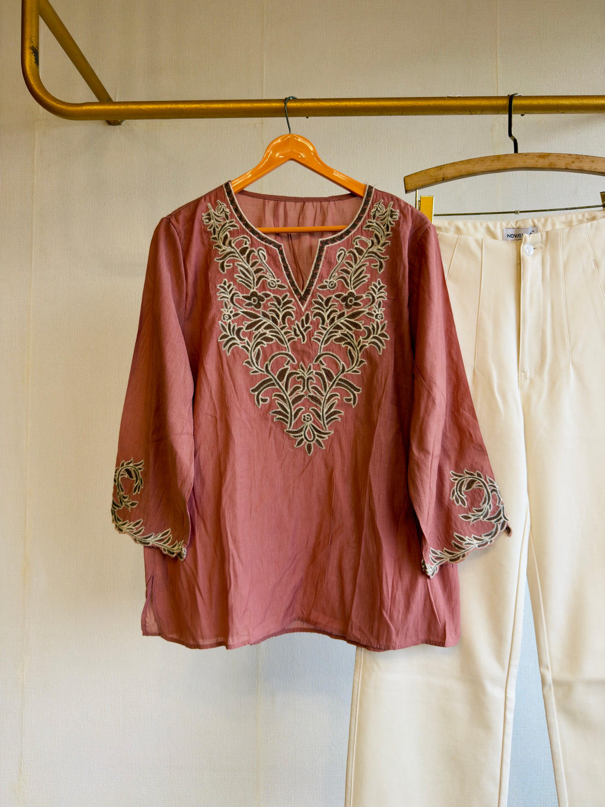 PINK EMBROIDERY TUNIC TOP  WITH STRAIGHT FIT PANT SET