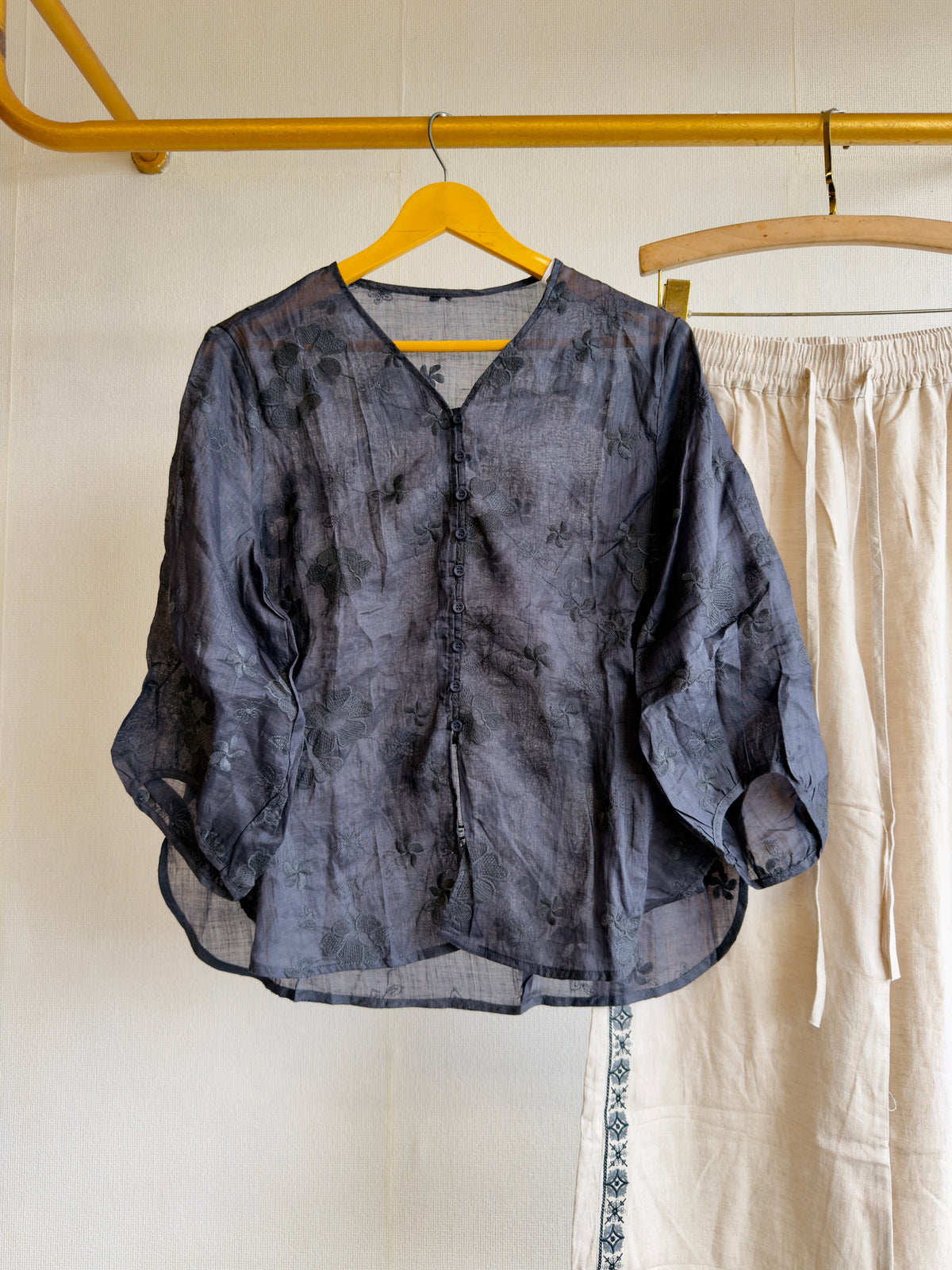 NAVY BLUE LINEN EMBROIDERY TOP WITH STRAIGHT SIDE EMBROIDERY LINEN PANT SET