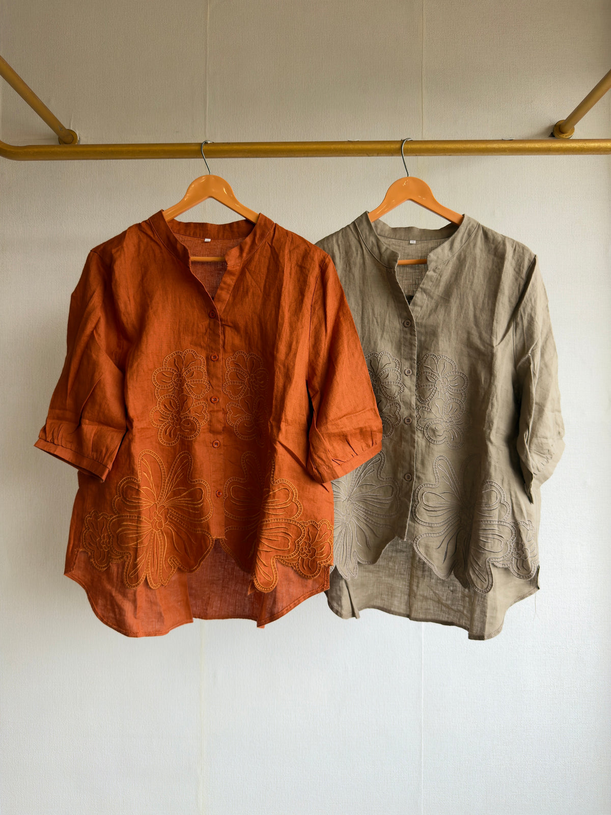 LINEN  FLOWER CUTWORK EMBROIDERY TOP