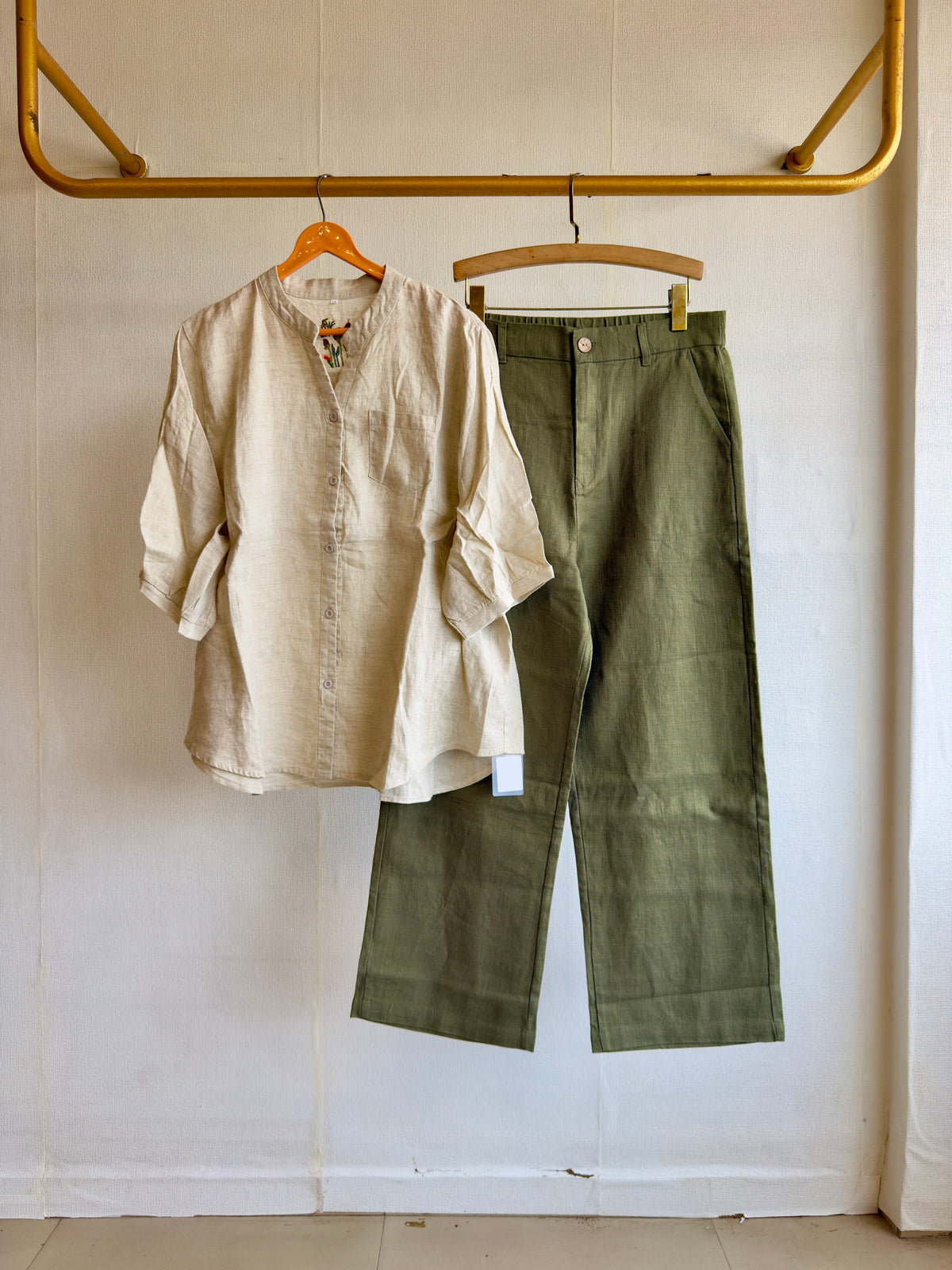 BACK EMBROIDERY LINEN TOP WITH LINEN STRAIGHT PANT SET