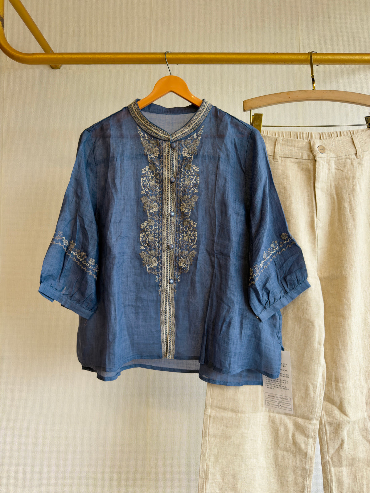 BLUE LINEN EMBROIDERY TOP WITH LINEN STRAIGHT PANT SET