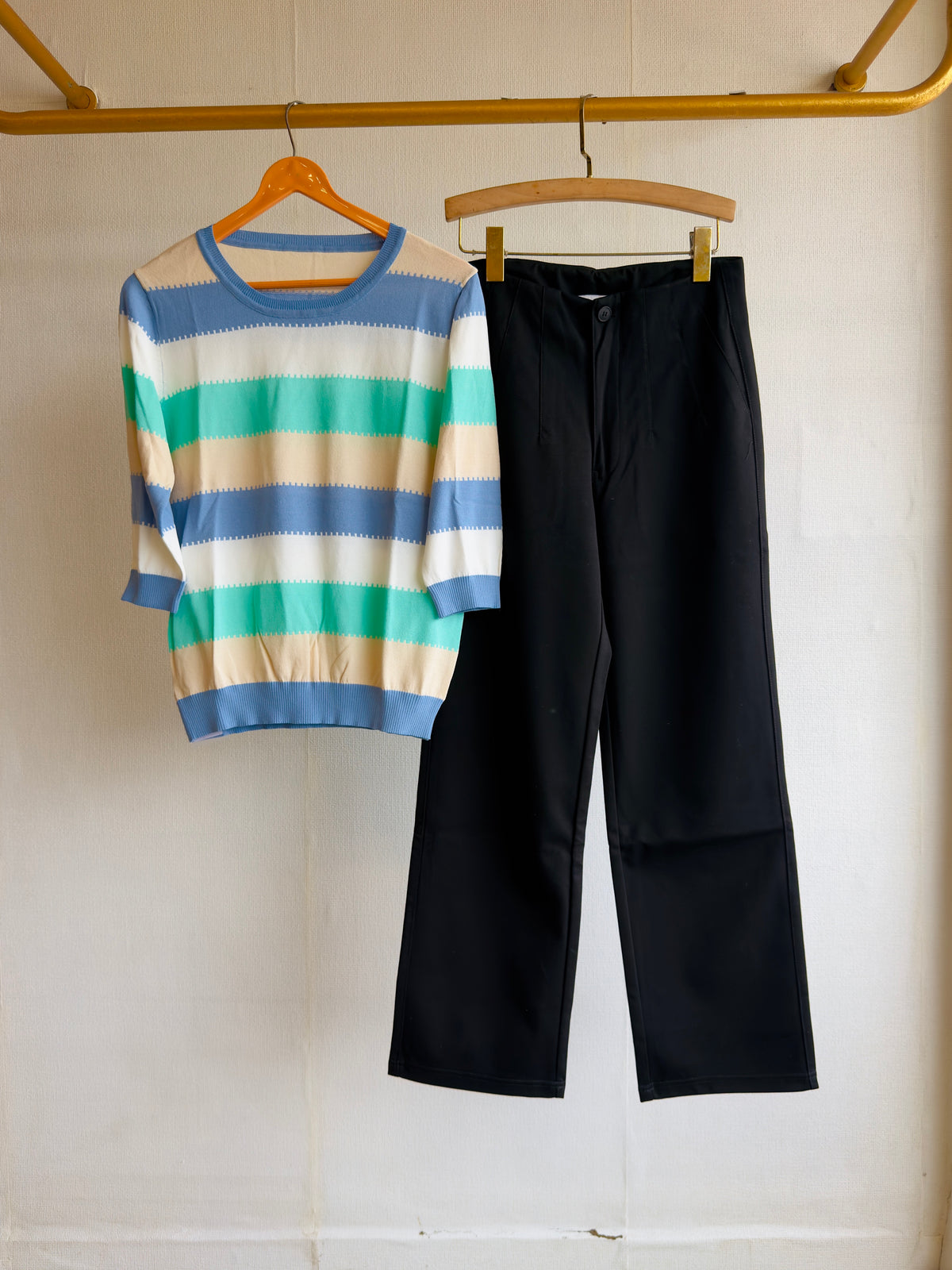 STRIPS SOFT KNITTING TEES  WITH STRAIGHT PANT SET