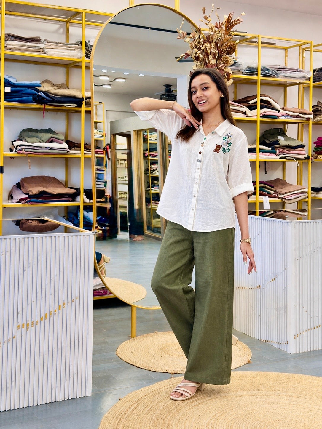 MUL COTTON EMBROIDERY SHIRT WITH LINEN STRAIGHT PANT SET