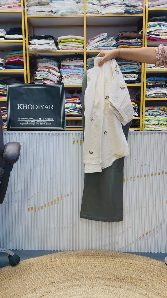 CASUAL EMBROIDERY TOP WITH LINEN PANT SET