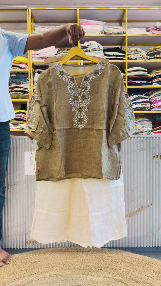 OLIVE EMBROIDERY TOP WITH LINEN PANT SET