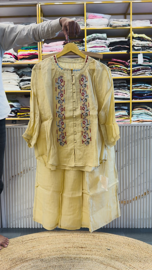EMBROIDERY LINEN TOP  WITH LINEN COMFORTABLE PANT SET