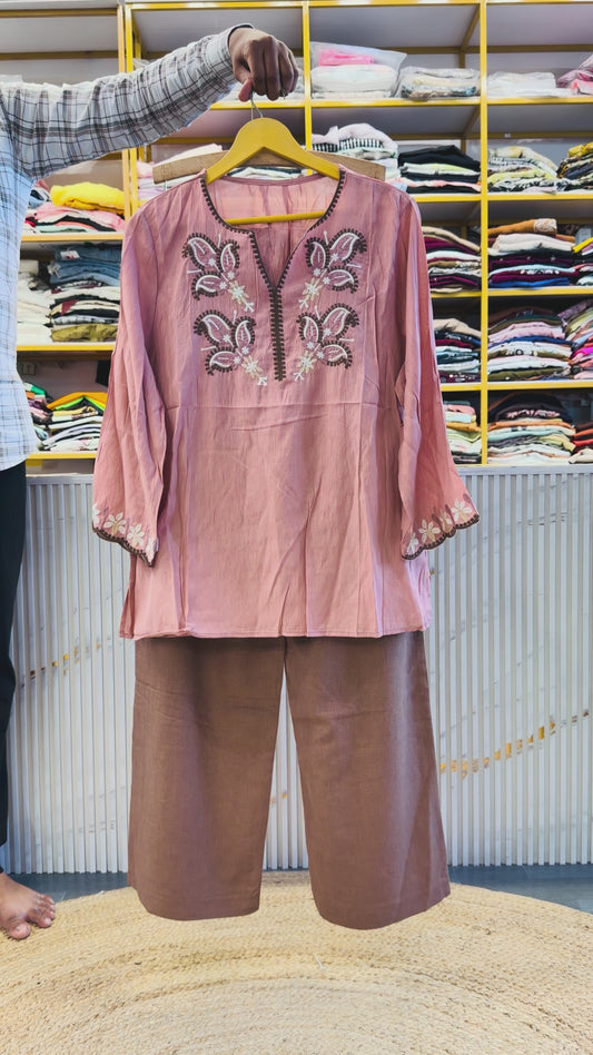 EMBROIDERY TUNIC TOP  WITH LINEN PANT SET