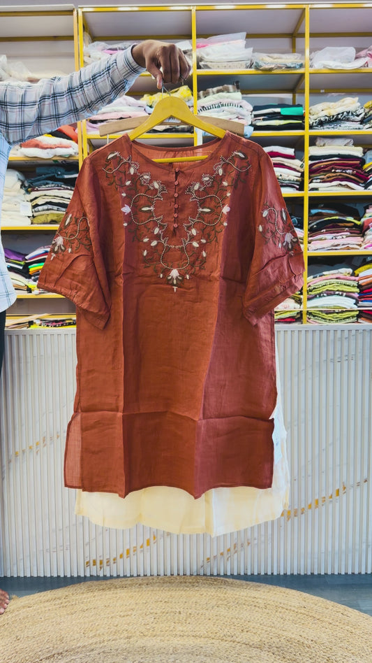 EMBROIDERY LINEN LONG TUNIC WITH LINEN PANT SET