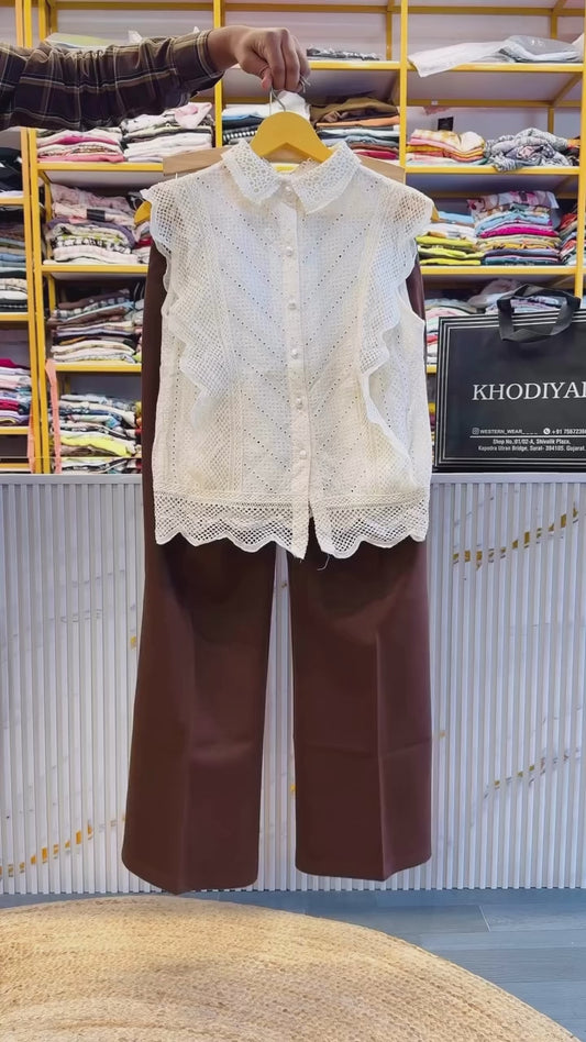 CHICKEN EMBROIDERY COLLAR TOP WITH BELL BOTTOM PANT SET