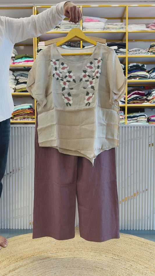 SKIN EMBROIDERY LINEN CASUAL TOP WITH LINEN PANT SET