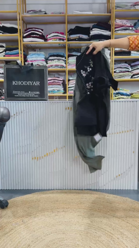 BLACK FLOWER SHADE EMBROIDERY TOP WITH LINEN PANT SET